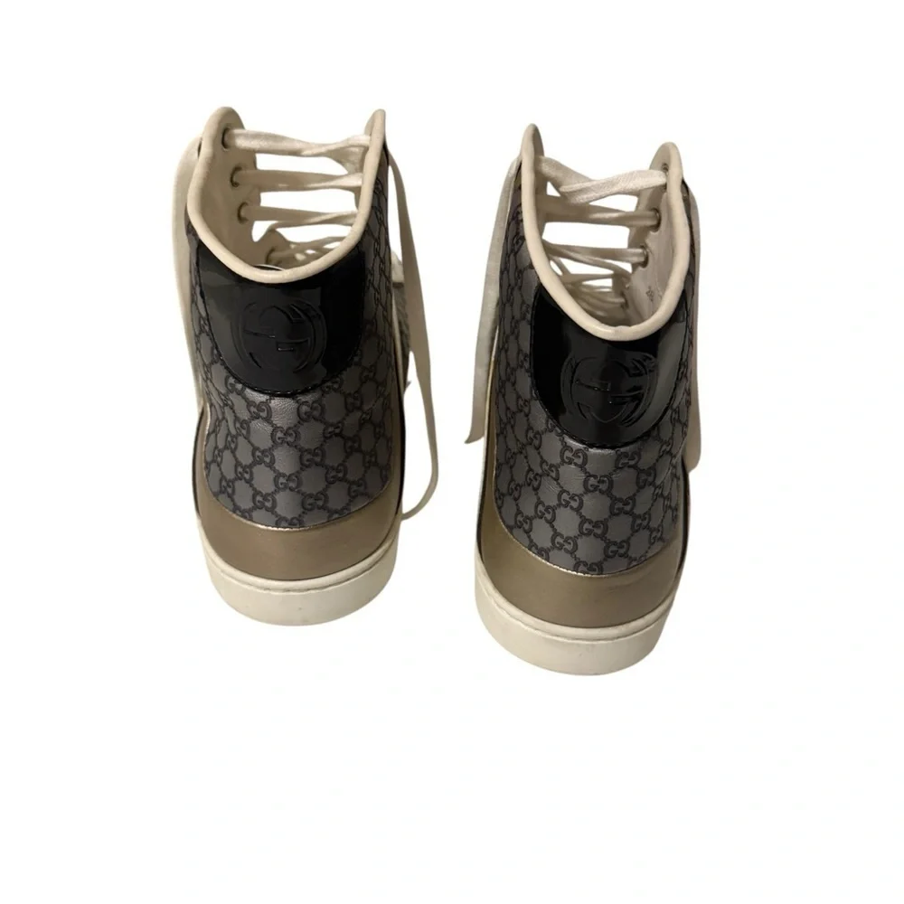 Gucci classic leather Gucciissima hi-top sneakers. Silver and metallic colors